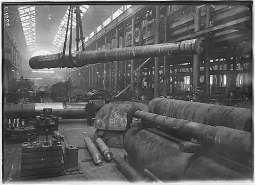 Französische Geschützrohrfertigung (1916)