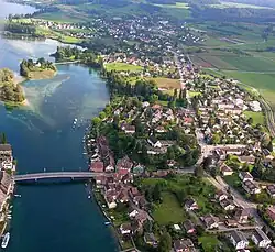 Stadtteil am linken Rheinufer