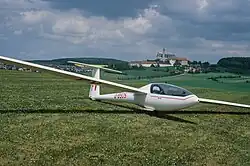 AK-5 auf dem Flugplatz in Neresheim