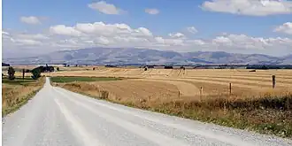 Blick auf die Albury Range von der Opuha Dam Road aus nach Süden