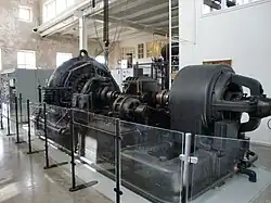 Alexanderson-Alternator im Stationsgebäude