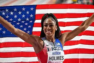 Alexis Holmes im Jahr 2024