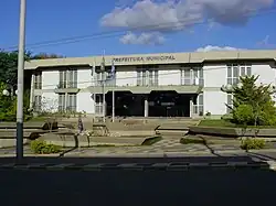 Rathaus, Gebäude der Stadtpräfektur