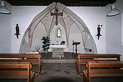 Altar und Apsis