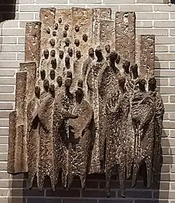 Unteres Relief: Hoffende Gemeinde