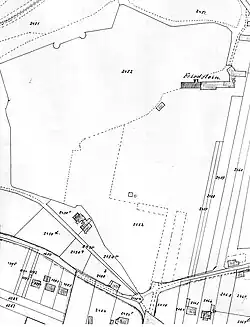 Flurstücksplan Alt­friedstein, 1883, mit dem abzutragenden Westflügel von Alt­friedstein, schraffiert, um 1900