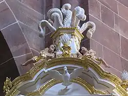 Bekrönung des Schalldeckels