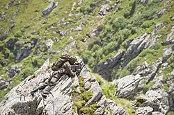 Ein Soldat des Jägerbataillons 26 bewaffnet mit dem StG 77