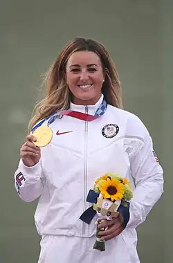 Amber English (2021)