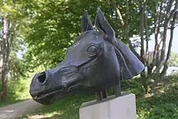 Bronzeskulptur Karim