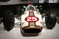 Der 1964 beim Indianapolis-500-Rennen von Eddie Sachs eingesetzte restaurierte Heilbrand-Ford