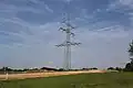 Kreuzung zweier Freileitungen bei Wendlingen am Neckar unter Verwendung eines gemeinsamen Mastes für beide Leitungen