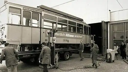 Anlieferung aus Darmstadt am 27. November 1990