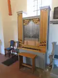 Ansicht der zweiten Orgel im Altarraum