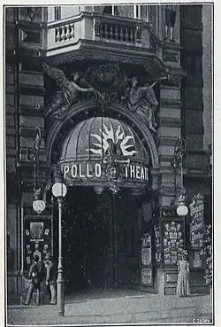 Eingang zum Theater 1900