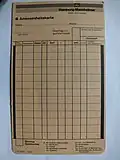 Stempelkarte zur Arbeitszeiterfassung in der Versicherungsbranche um 1980.