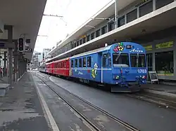 Abfahrts­stel­le vor dem Bahn­hof Chur