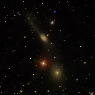 Arp 101 (UGC 10164 und UGC 10169)