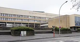 Schulgebäude im Jahr 2008