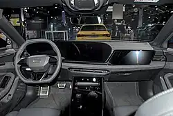 Armaturenbrett des B10