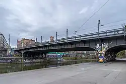 Augartenbrücke über den Donaukanal