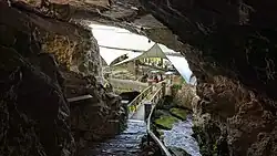 Ausgang St. Beatus-Höhlen