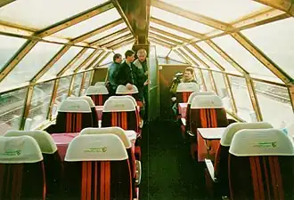 Innenraum des Aussichtswagens