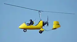 Ein AutoGyro MT-03 im Flug