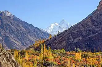 Der Lupghar Sar kann an klaren Tagen aus dem Hunza-Tal gesichtet werden