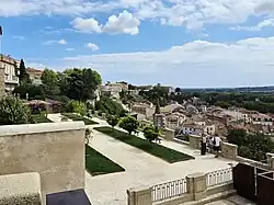 Blick auf den Garten des Garten Bischofspalasts