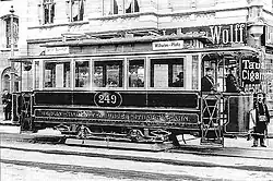 Tw 249 (Bj. 1900) noch mit Bügelstromabnehmer, um 1900