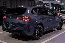 BMW X3 M50 mit Lichtsignatur