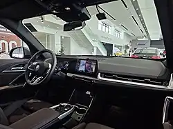 Armaturentafel mit Curved Display