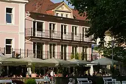 Balthasar-Neumann-Promenade Nr. 6