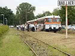 Die 160 Fahrgäste aus Bielefeld und Gütersloh reisen danach über die TWE-Strecke mit der Osning-Bahn zum 40. "Fest der 1.000 Fackeln" nach Bad Laer.