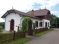 Bahnhofsgebäude Großschafhausen-Wain