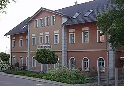Bahnhof Groitzsch, saniertes Empfangsgebäude (2011)