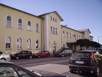 Der Bahnhofplatz in Schwandorf