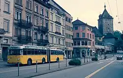 Berna-Gelenkwagen 103 gegenüber dem Hauptbahnhof, 1987