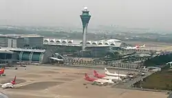 Der Flughafen Guangzhou-Baiyun ist – gemessen am Passagieraufkommen – der weltweit größte Flughafen (März 2011)