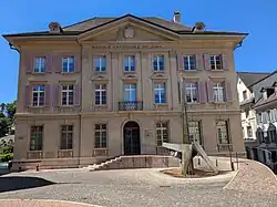 Hauptsitz der Jurassischen Kantonalbank