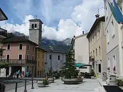 Ortskern mit Pfarrkirche San Giovanni Battista
