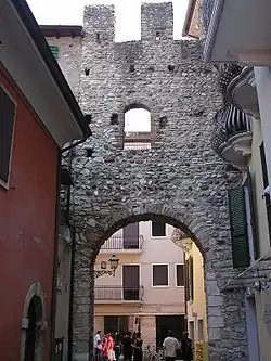 Porta San Giovanni
