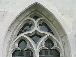 zwei Fischblasen, zwei Nonnenköpfe