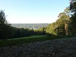 Blick vom Platz ins Tal