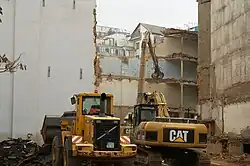 Baubeginn mit Teilabriss (2012)