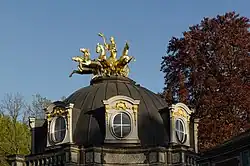 Quadriga mit Apollo auf dem Sonnentempel in der Eremitage in Bayreuth