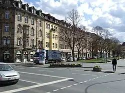 Häuserzeile an der Ostseite des Luitpoldplatzes (nördlicher „Wölfelsblock“)