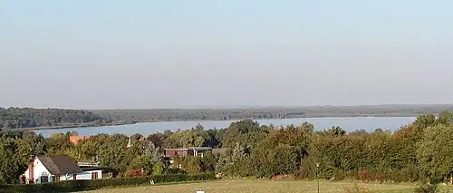 Der Bederkesaer See aus der Ferne