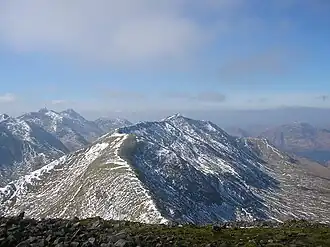 Blick vom Gipfel des Beinn Eunaich zum Beinn a’ Chochuill, links im Hintergrund der Ben Cruachan
